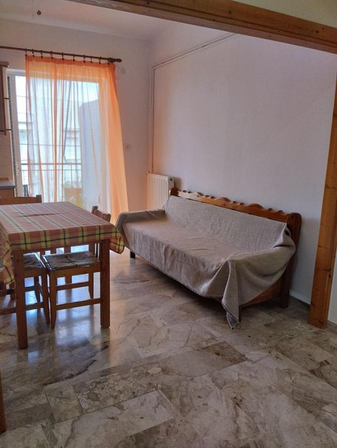 קלמאטה Katerina Apartments מראה חיצוני תמונה